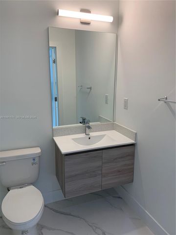 4100 SW 64th Ave 309, Davie, FL 33314