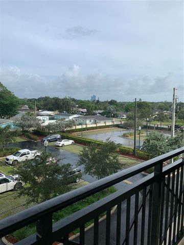 4100 SW 64th Ave 309, Davie, FL 33314