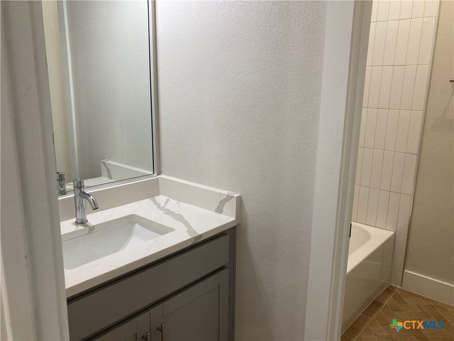 227 Margarita Drive, Dale, TX 78616