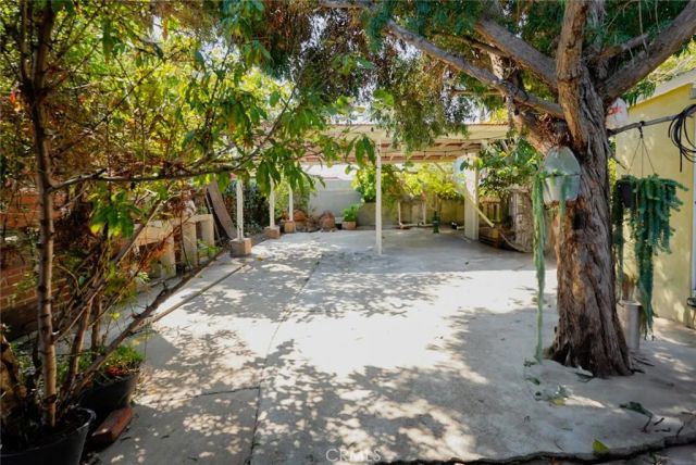 3415 S gramercy Place, Los Angeles, CA 90018