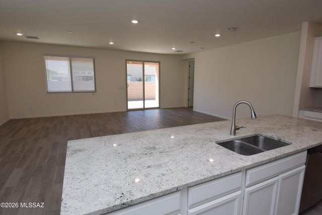 12115 N Candywine Drive, Marana, AZ 85653