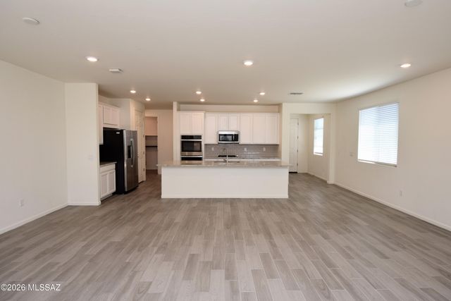 12115 N Candywine Drive, Marana, AZ 85653