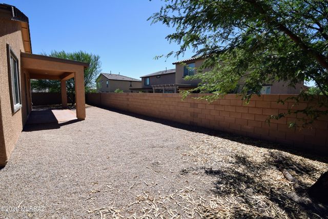 12115 N Candywine Drive, Marana, AZ 85653