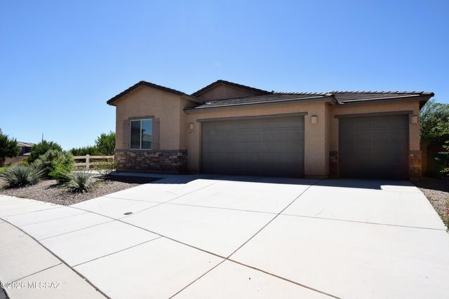 12115 N Candywine Drive, Marana, AZ 85653