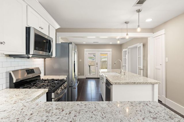 5508 Truett Street, Houston, TX 77023
