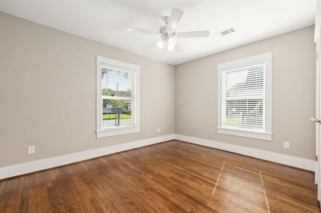 5508 Truett Street, Houston, TX 77023