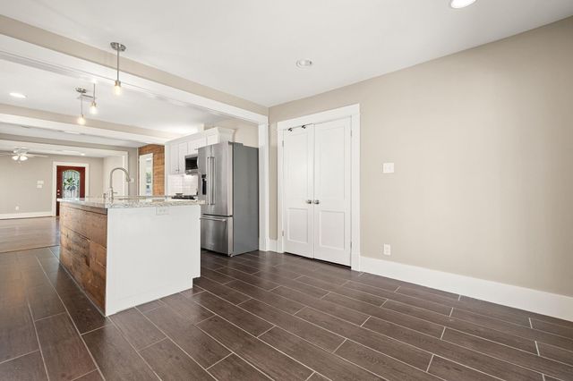 5508 Truett Street, Houston, TX 77023