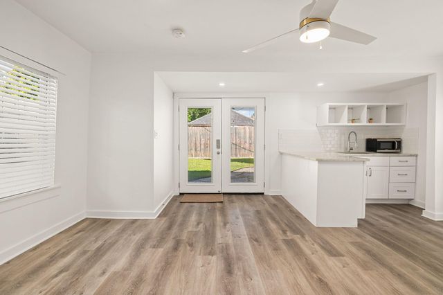 5508 Truett Street, Houston, TX 77023