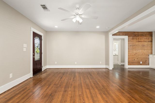 5508 Truett Street, Houston, TX 77023