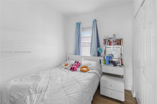 2811 SW 17th St, Miami, FL 33145