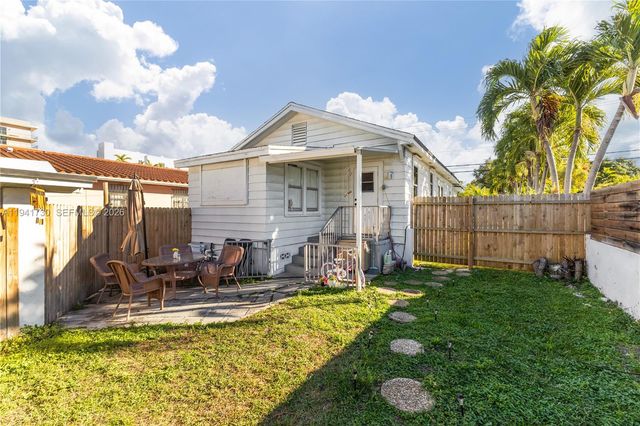 2811 SW 17th St, Miami, FL 33145