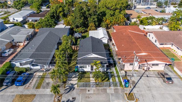 2811 SW 17th St, Miami, FL 33145