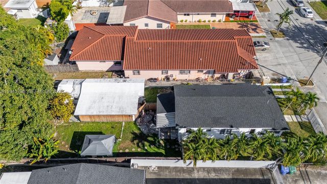 2811 SW 17th St, Miami, FL 33145