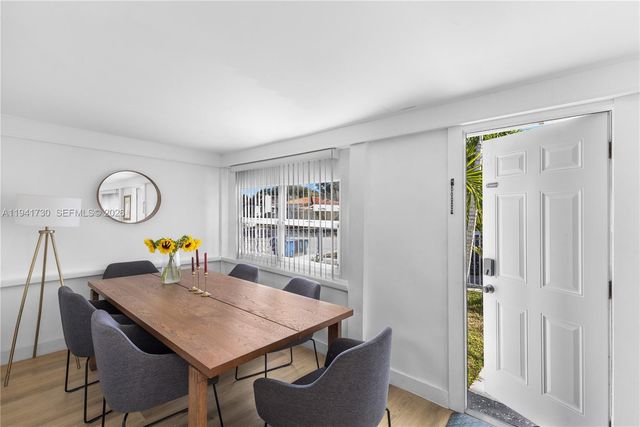 2811 SW 17th St, Miami, FL 33145