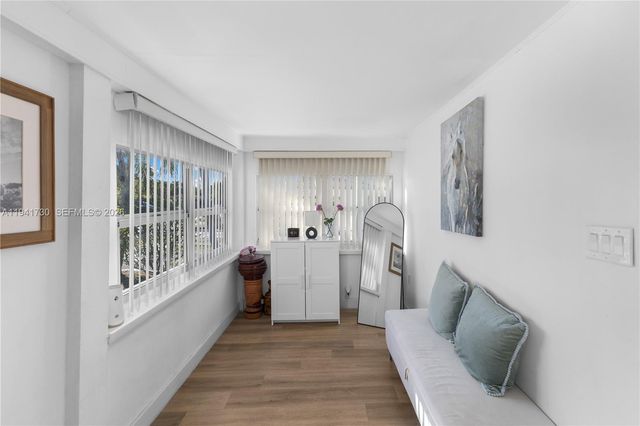 2811 SW 17th St, Miami, FL 33145