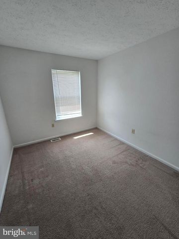6047 SIRENIA PL, Waldorf, MD 20603