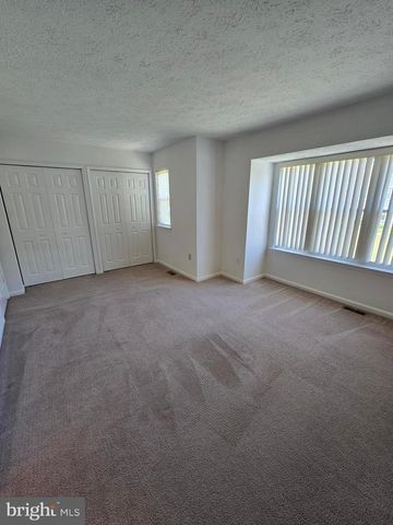 6047 SIRENIA PL, Waldorf, MD 20603