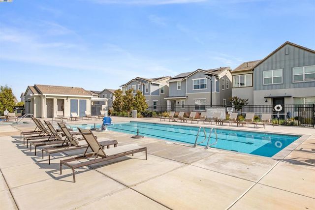 17575 Altair Way, Lathrop, CA 95330