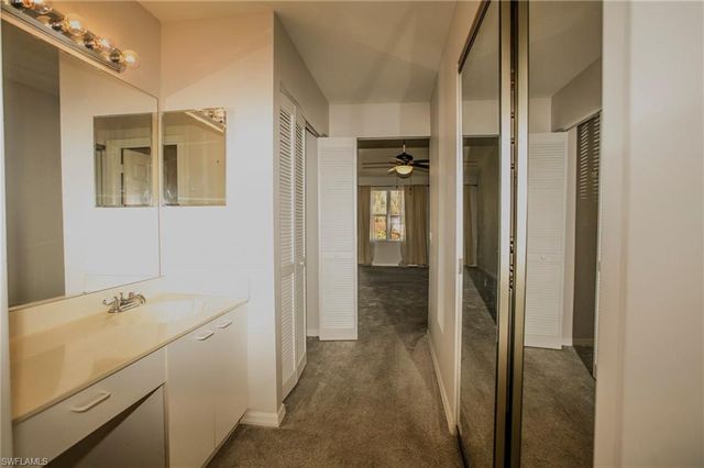 732 Woodshire LN # I1, Naples, FL 34105