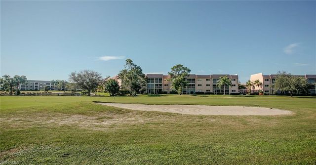 732 Woodshire LN # I1, Naples, FL 34105