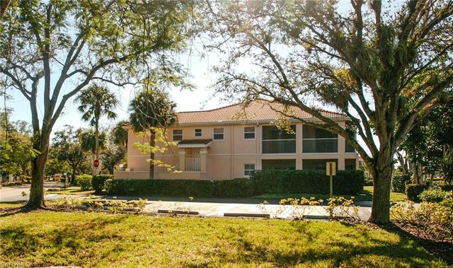 732 Woodshire LN # I1, Naples, FL 34105