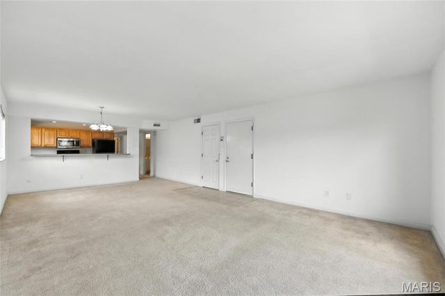 12568 Chardin Place 3, St Louis, MO 63128