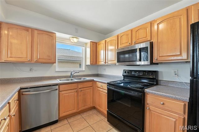 12568 Chardin Place 3, St Louis, MO 63128