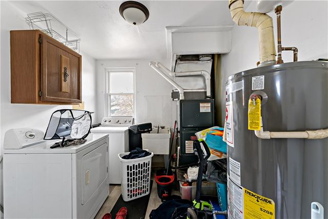 2925 Main St, Munhall, PA 15120