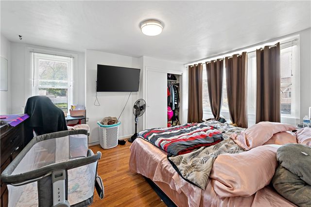 2925 Main St, Munhall, PA 15120