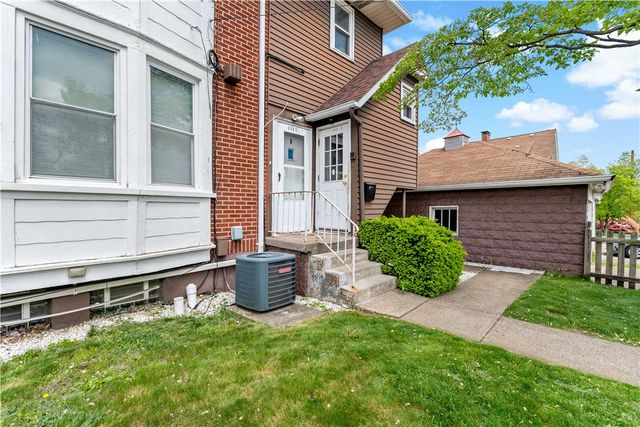 2925 Main St, Munhall, PA 15120