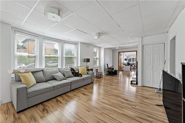 2925 Main St, Munhall, PA 15120
