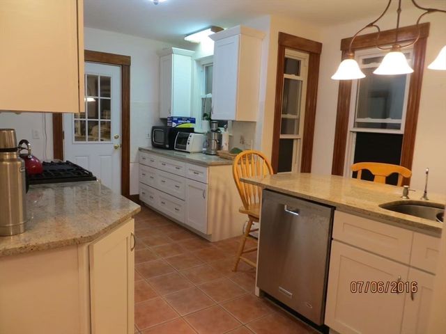 37 Spring St 37, Lexington, MA 02421