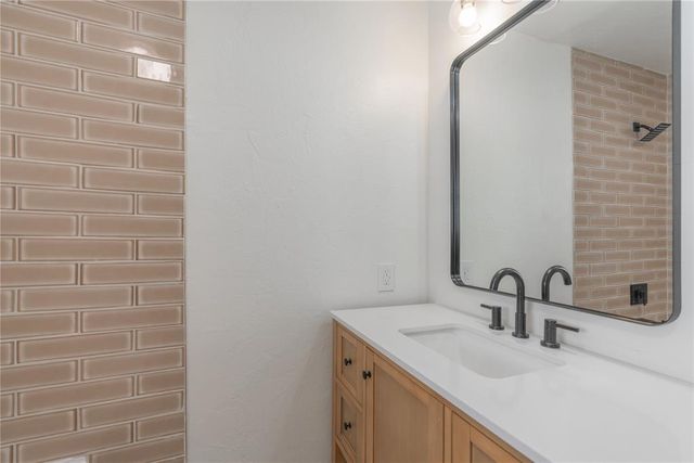 3205 SW 20th Street, Oklahoma City, OK 73108