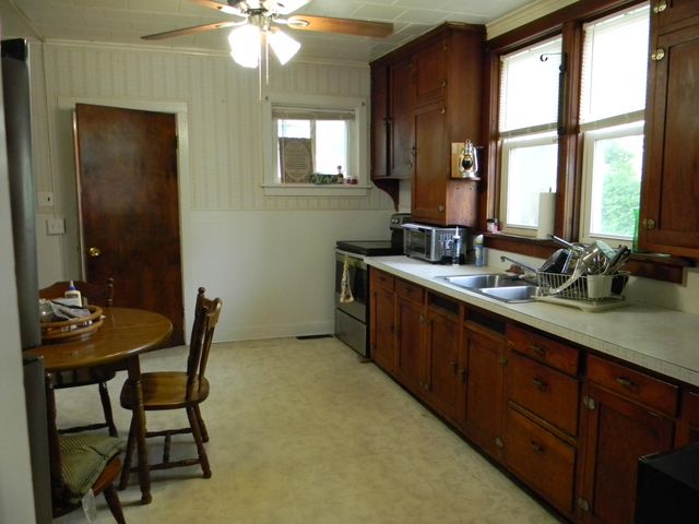 302 First Street, Ludington, MI 49431