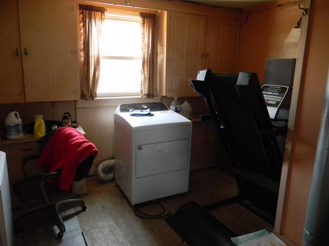 302 First Street, Ludington, MI 49431