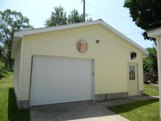 302 First Street, Ludington, MI 49431