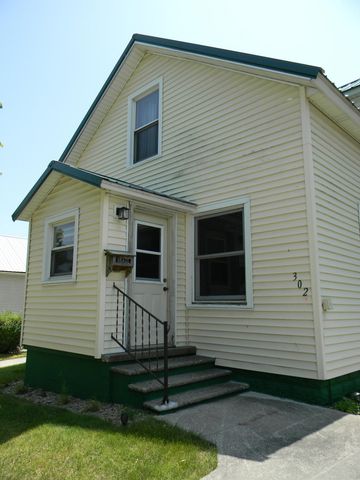 302 First Street, Ludington, MI 49431
