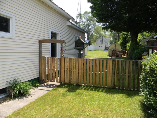 302 First Street, Ludington, MI 49431