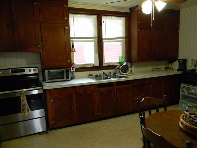 302 First Street, Ludington, MI 49431