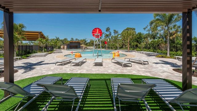 10424 CURVING CREEK LOOP, Parrish, FL 34219