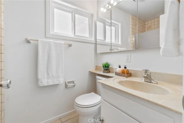 19221 Benfield, Cerritos, CA 90703