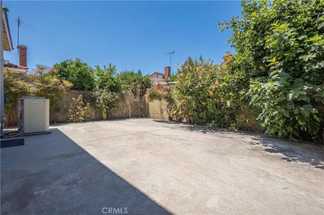 19221 Benfield, Cerritos, CA 90703