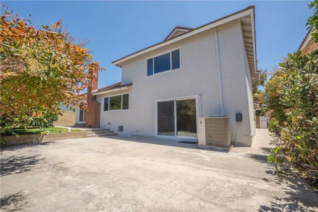 19221 Benfield, Cerritos, CA 90703