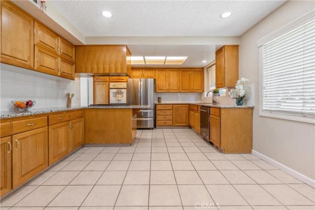 19221 Benfield, Cerritos, CA 90703