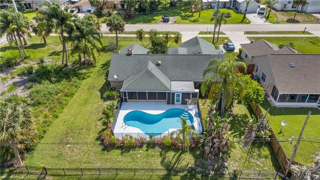 1521 Barber Street, Sebastian, FL 32958
