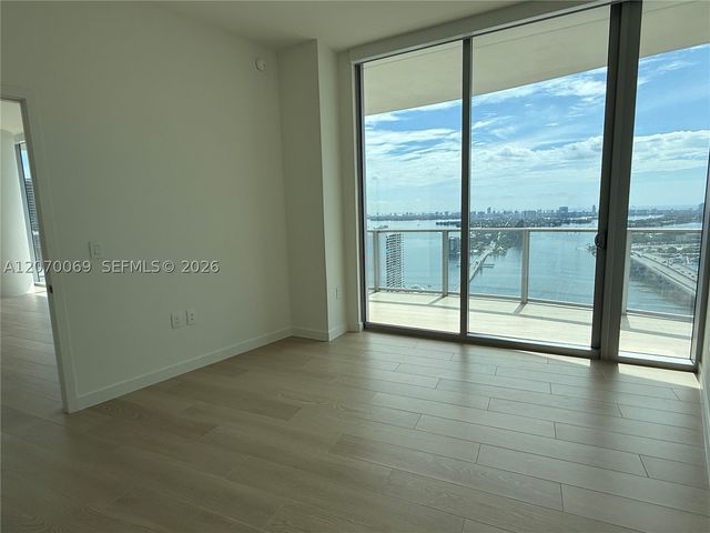 1400 Biscayne Blvd 3506, Miami, FL 33132