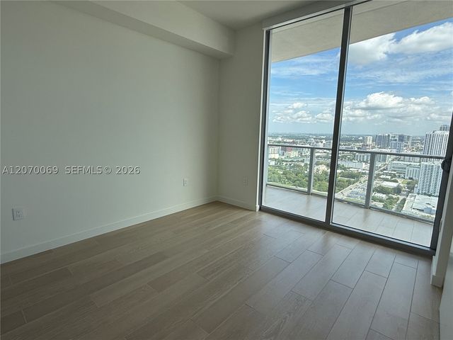 1400 Biscayne Blvd 3506, Miami, FL 33132