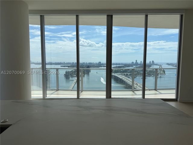 1400 Biscayne Blvd 3506, Miami, FL 33132