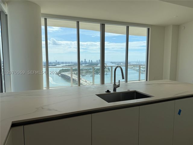 1400 Biscayne Blvd 3506, Miami, FL 33132