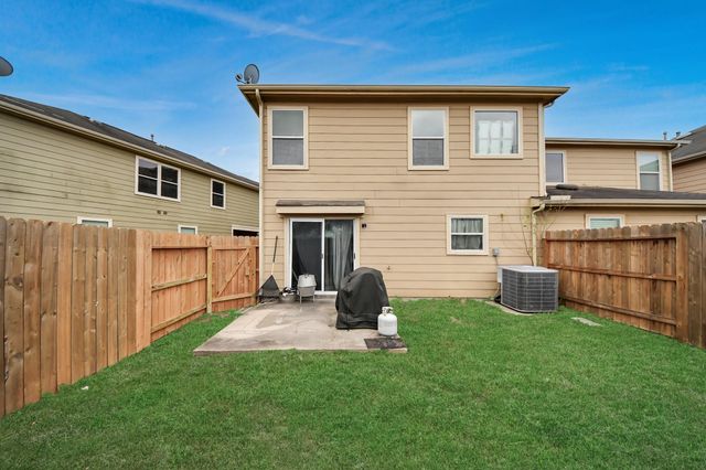 15323 Trinity Meadow Drive, Houston, TX 77489